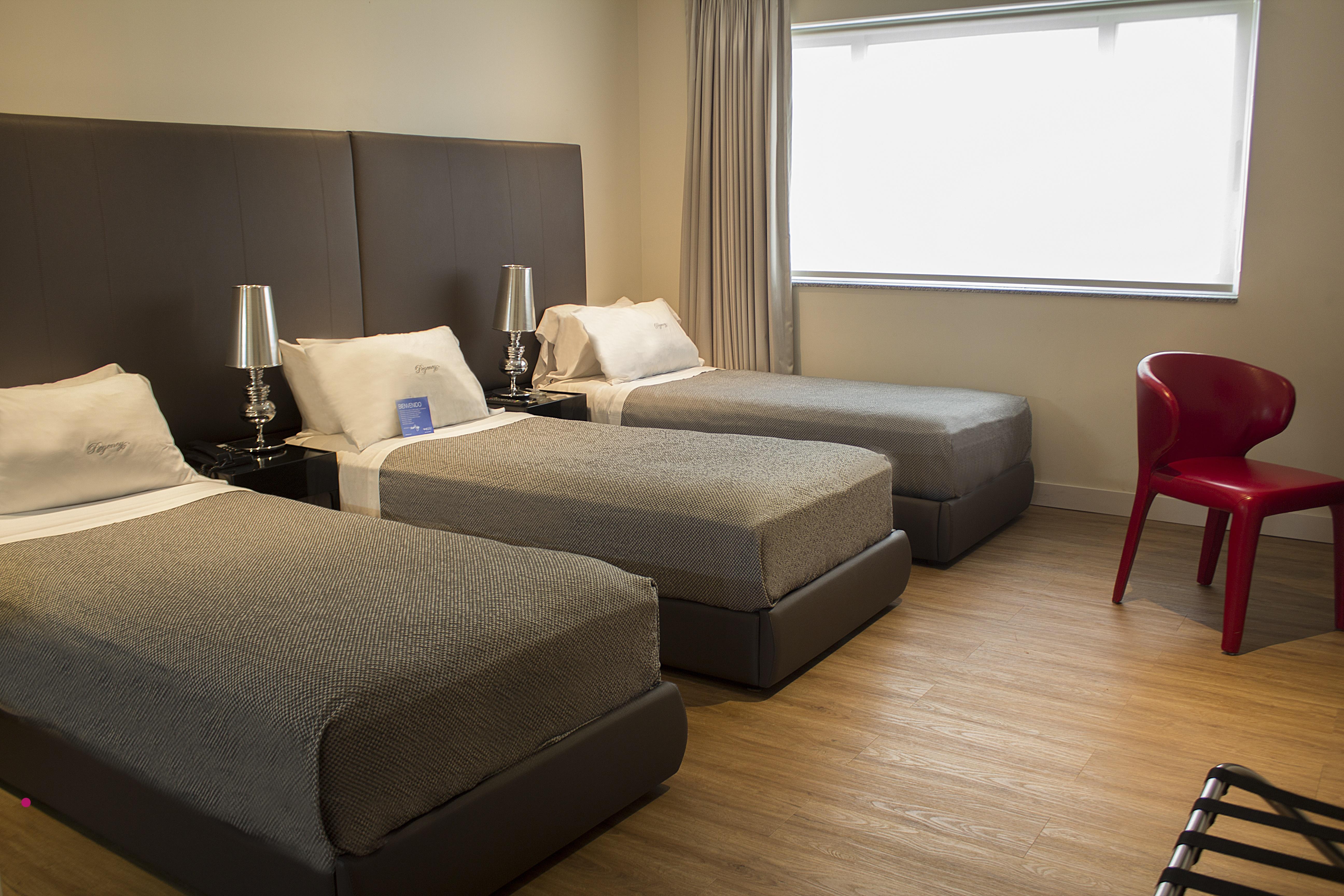 Regency Way Montevideo Hotel Ngoại thất bức ảnh