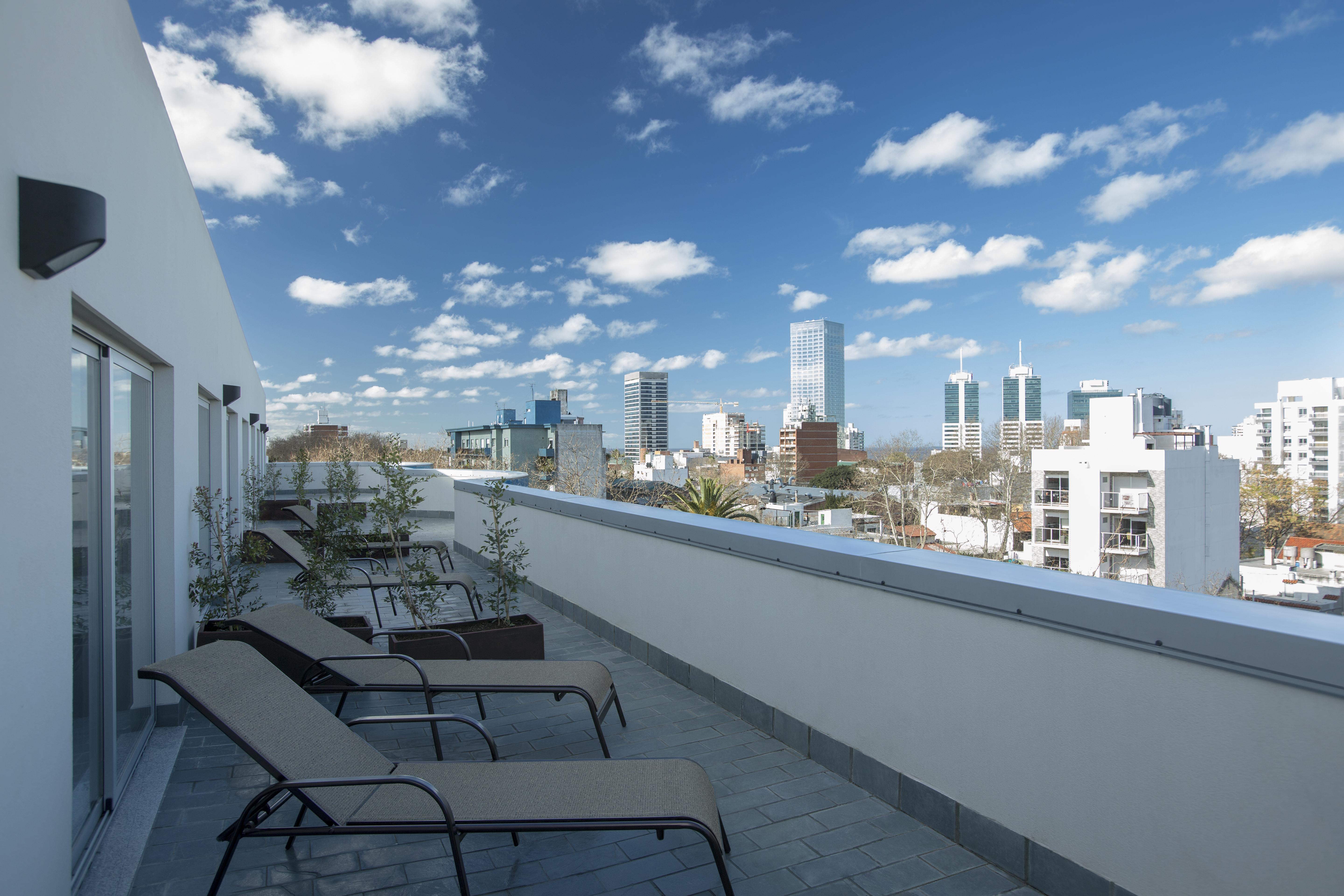 Regency Way Montevideo Hotel Ngoại thất bức ảnh