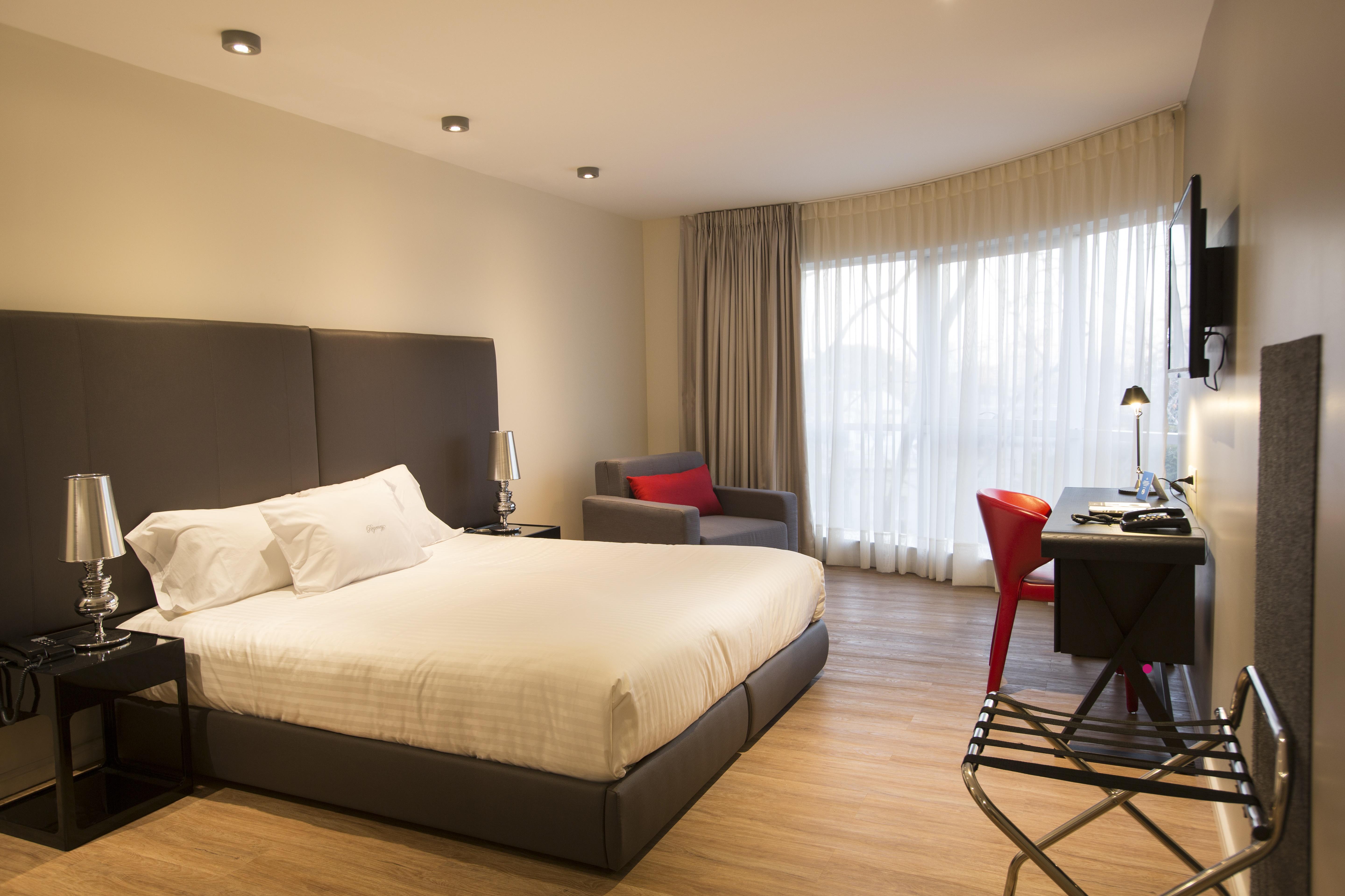 Regency Way Montevideo Hotel Ngoại thất bức ảnh