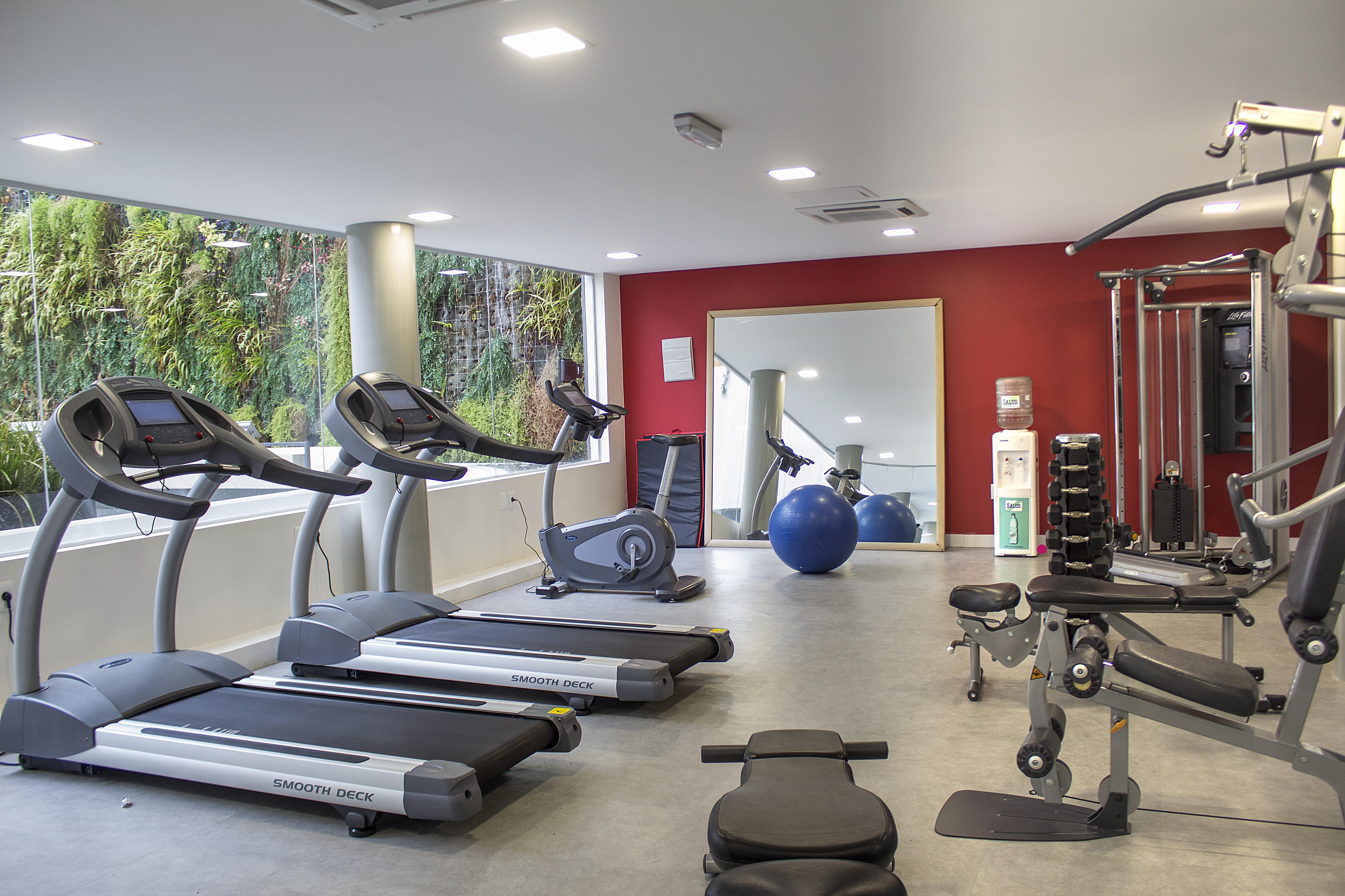 Regency Way Montevideo Hotel Ngoại thất bức ảnh