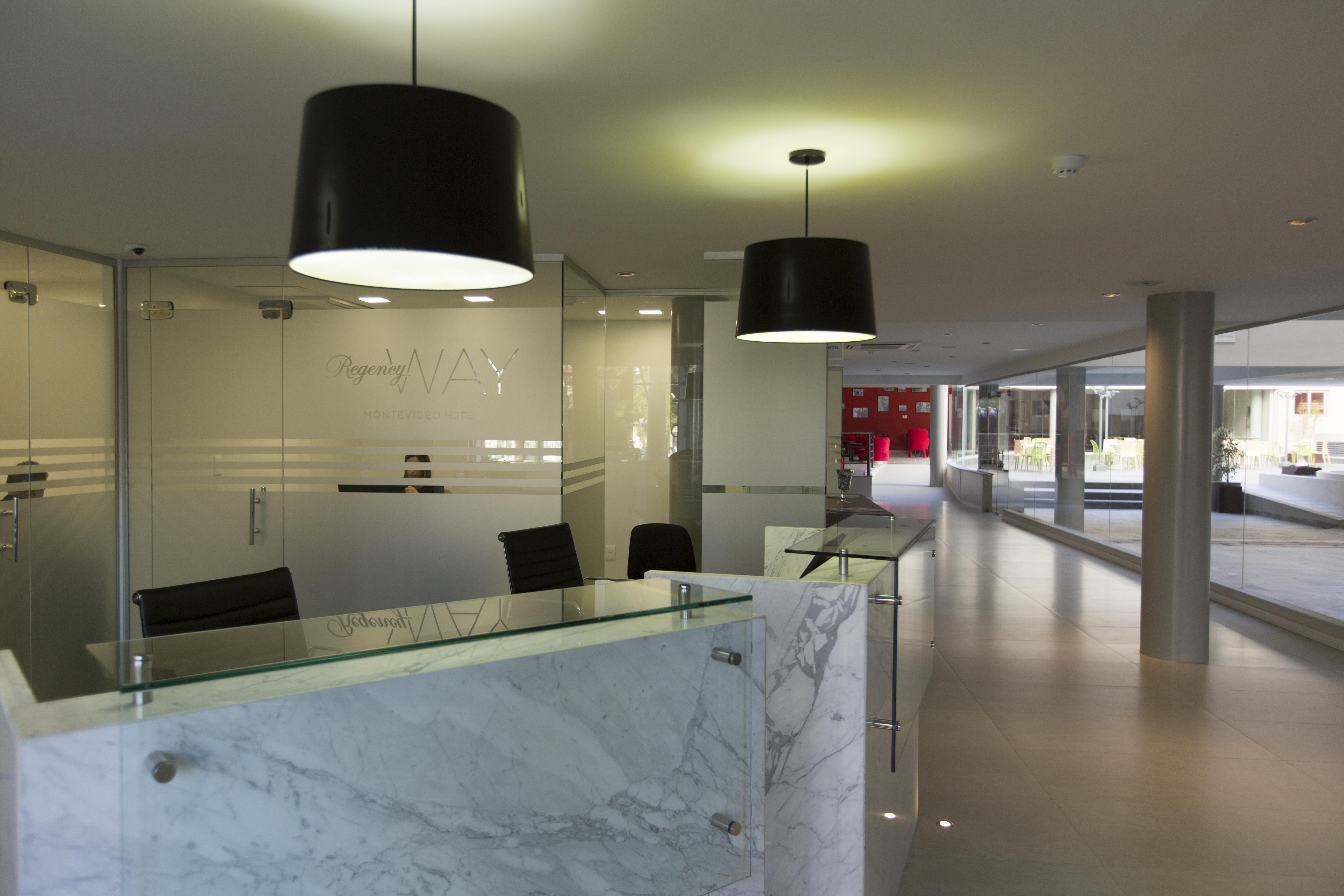 Regency Way Montevideo Hotel Ngoại thất bức ảnh