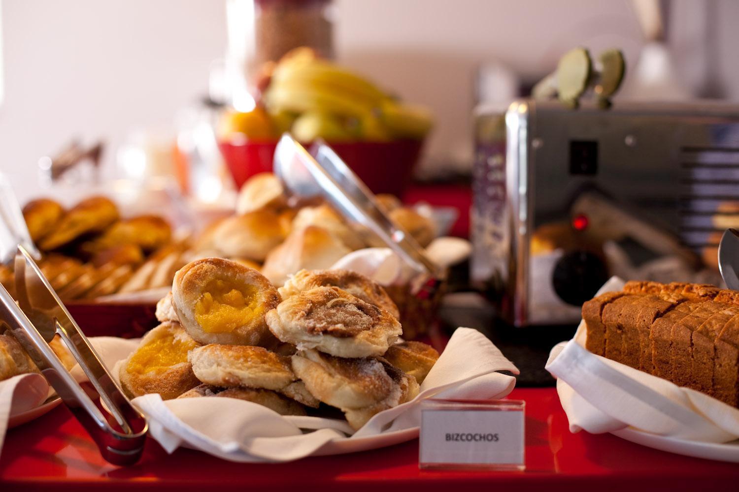 Regency Way Montevideo Hotel Ngoại thất bức ảnh